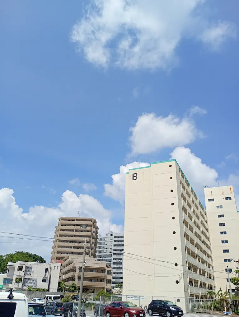港川の朝2